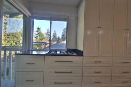 Primary Bathroom Photo of 15971 101a Avenue, Surrey, BC