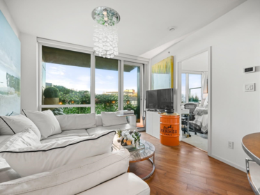 803 8555 Granville Street, Vancouver, BC
