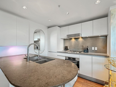 Kitchen Island Photo of 803 8555 Granville Street, Vancouver, BC