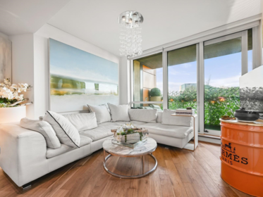 803 8555 Granville Street, Vancouver, BC