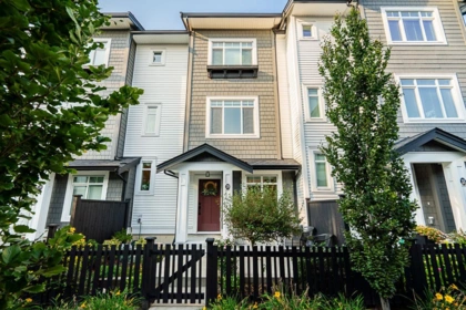 19 6897 201 Street, Langley, BC, Willoughby Heights — 3 bed townhouse for sale