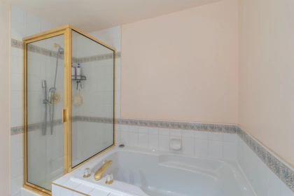 Office / Den Photo of 801 160 W Keith Road, North Vancouver, BC