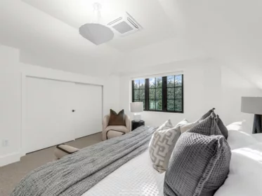 Loft / Bonus Room Photo of 1 4088 Maple Crescent, Vancouver, BC