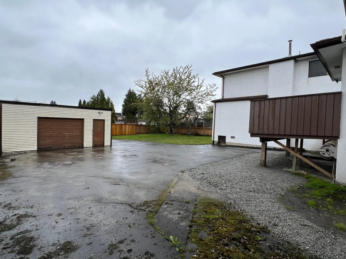 Bedroom 3 Photo of 2435 E 38th Avenue, Vancouver, BC