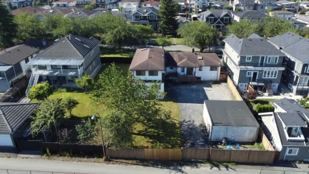 2435 E 38th Avenue, Vancouver, BC, Vancouver — Single Family Residence for sale