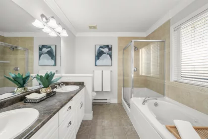 Mudroom Photo of 7339 200a Street, Langley, BC