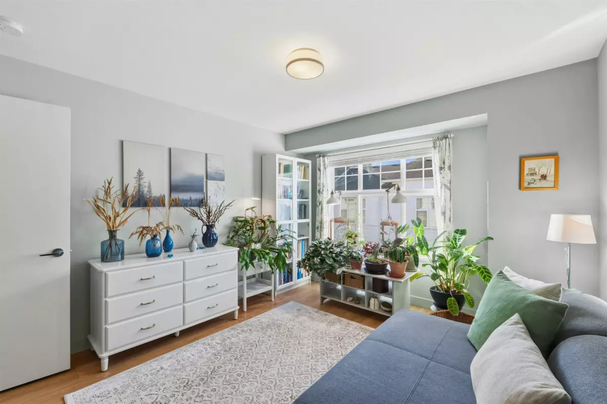 Guest Bathroom Photo of 78 27735 Roundhouse Drive, Abbotsford, BC