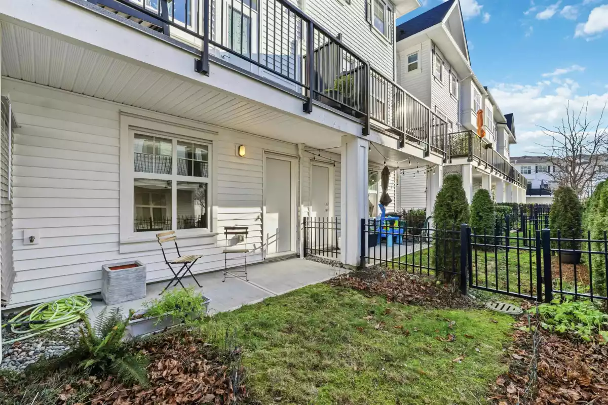 Outdoor Kitchen Photo of 78 27735 Roundhouse Drive, Abbotsford, BC