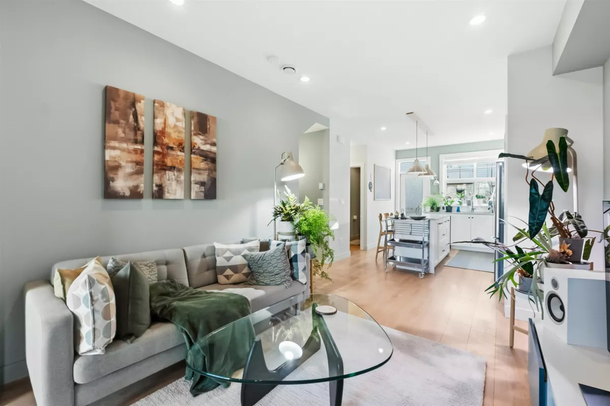 Primary Bathroom Photo of 78 27735 Roundhouse Drive, Abbotsford, BC