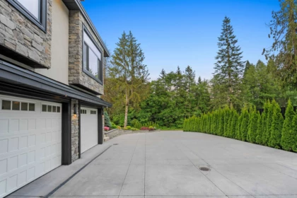 9075 164 Street, Surrey, BC, Surrey — Single Family Residence for sale