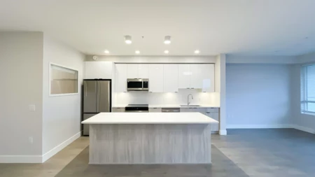 304 20061 Fraser Highway, Langley, BC, Langley City — 1 bed apartment/condo for sale