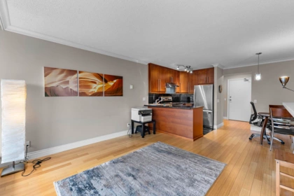 1607 3970 Carrigan Court, Burnaby, BC, Burnaby — Apartment/Condo for sale