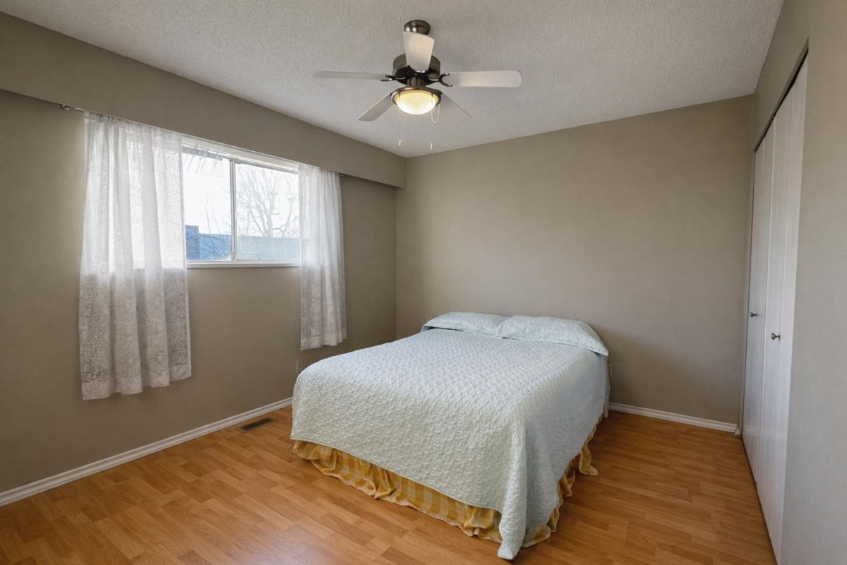 Mudroom Photo of 32052 Melmar Avenue, Abbotsford, BC