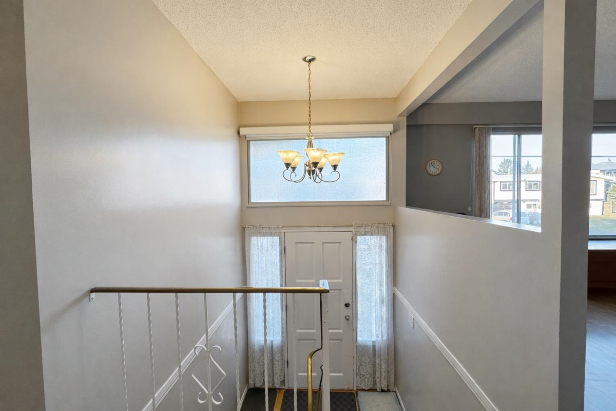 Primary Bedroom Photo of 32052 Melmar Avenue, Abbotsford, BC