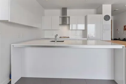 Kitchen Photo of 1202 5199 Brighouse Way, Richmond, BC