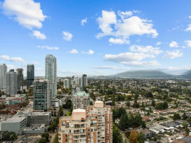 2807 4711 Hazel Street, Burnaby, BC