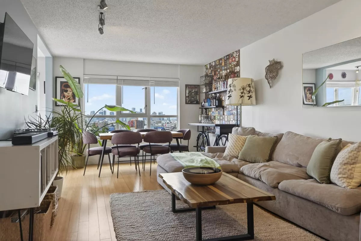 Loft / Bonus Room Photo of 803 1833 Frances Street, Vancouver, BC