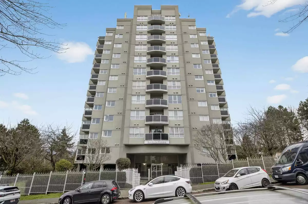 Neighborhood Park Photo Near 803 1833 Frances Street, Vancouver, BC