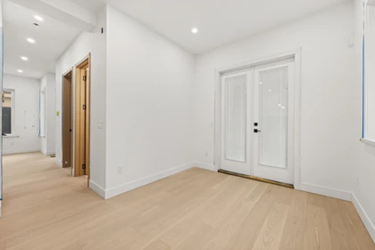 Primary Bedroom Photo of 3 5115 Buxton Street, Burnaby, BC