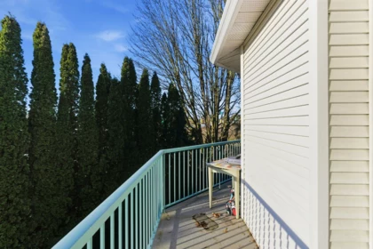 Entry Foyer Photo of 316 1755 Salton Road, Abbotsford, BC