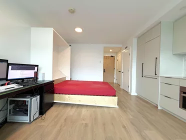303 13685 102 Avenue, Surrey, BC, Surrey — Apartment/Condo for sale