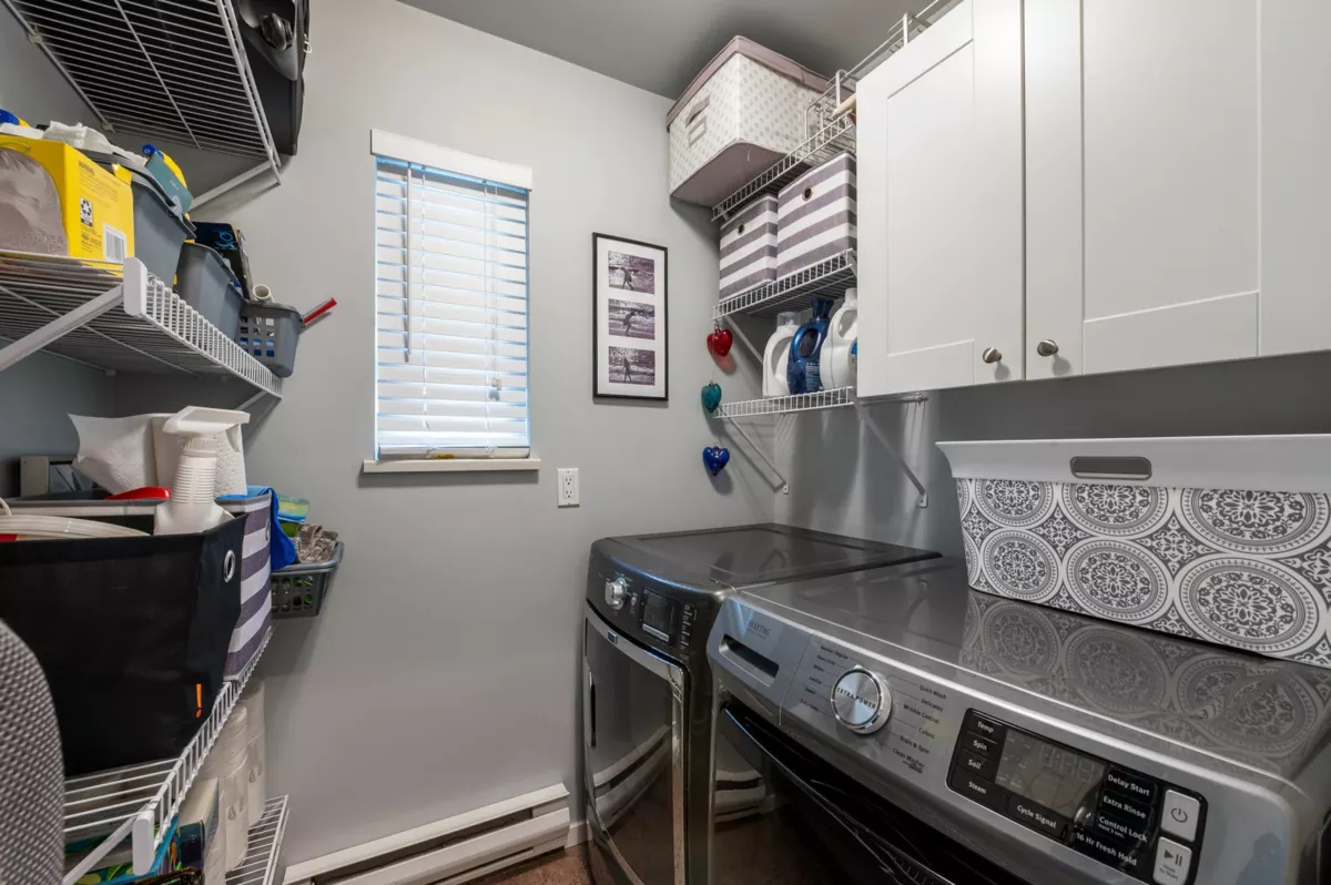 Swimming Pool Photo of 1452 Stevens Street, White Rock, BC