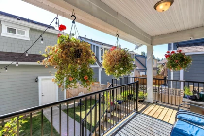 Hallway Photo of 33116 Tunbridge Avenue, Mission, BC