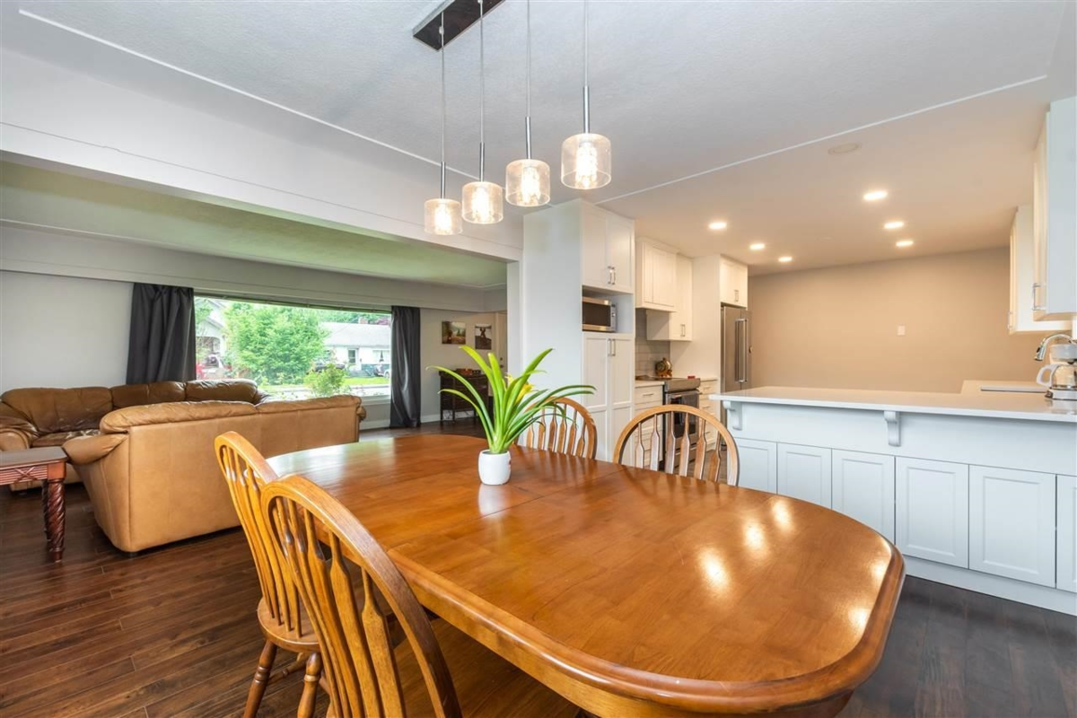 Primary Bedroom Photo of 9660 Young Road, Chilliwack, BC