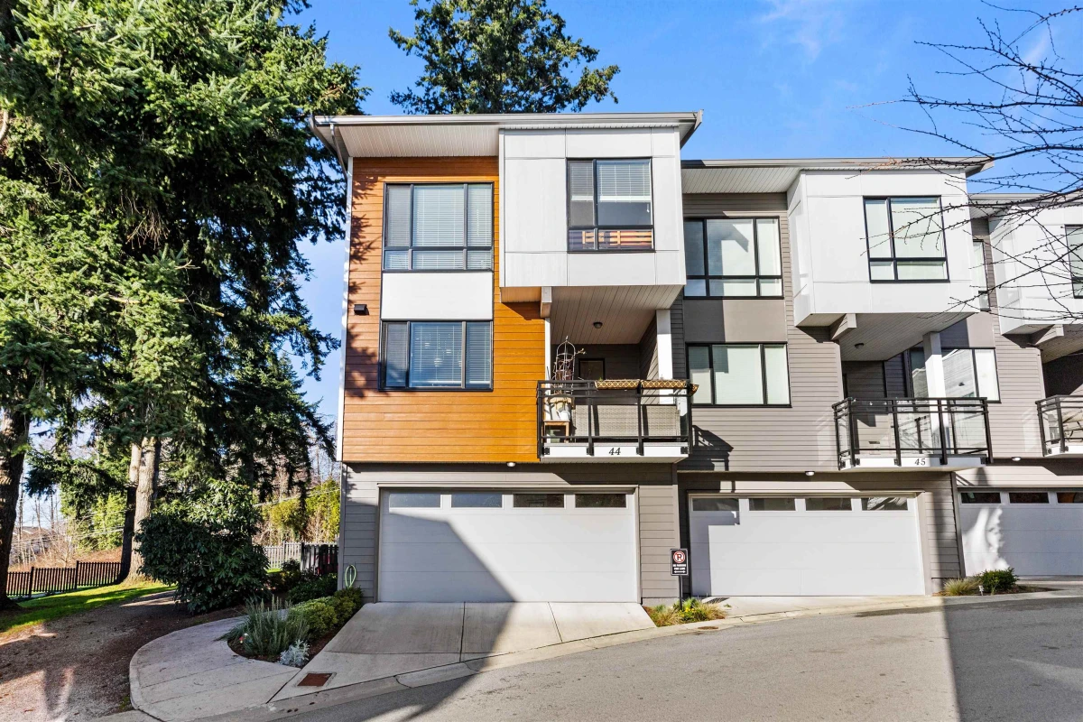 Exterior Rear Photo of 44 16433 19 Avenue, Surrey, BC