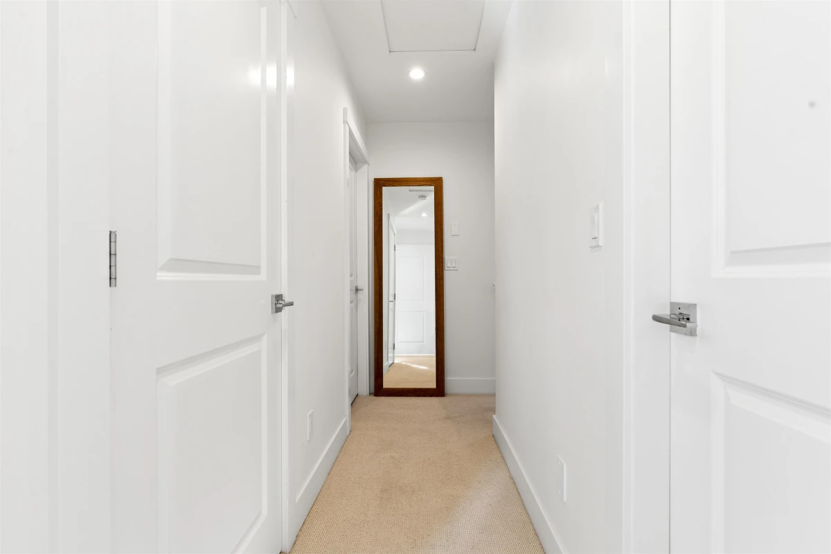 Guest Bathroom Photo of 44 16433 19 Avenue, Surrey, BC