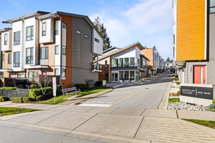 Swimming Pool Photo of 44 16433 19 Avenue, Surrey, BC