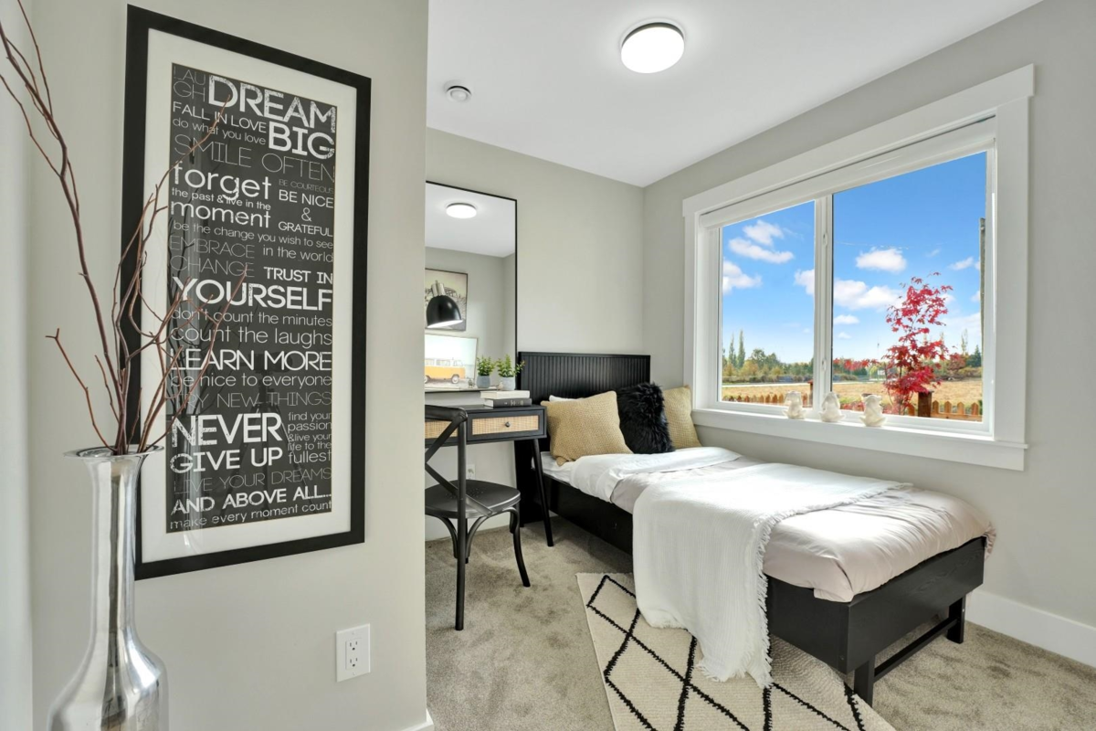 Breakfast Nook Photo of 18 17155 79a Avenue, Surrey, BC