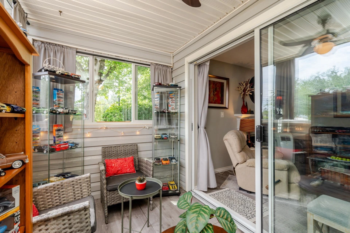 Basement Recreation Room Photo of 103 11578 225 Street, Maple Ridge, BC