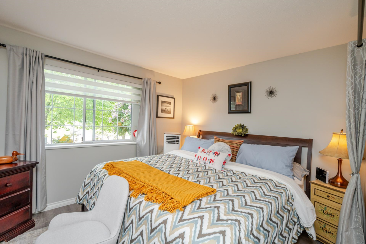 Bedroom 3 Photo of 103 11578 225 Street, Maple Ridge, BC