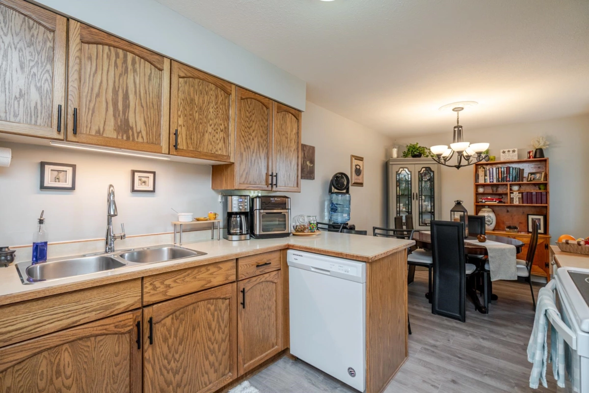 Kitchen Island Photo of 103 11578 225 Street, Maple Ridge, BC