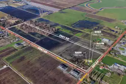 4059 184 Street, Surrey, BC, Serpentine — 2 bed single family residence for sale