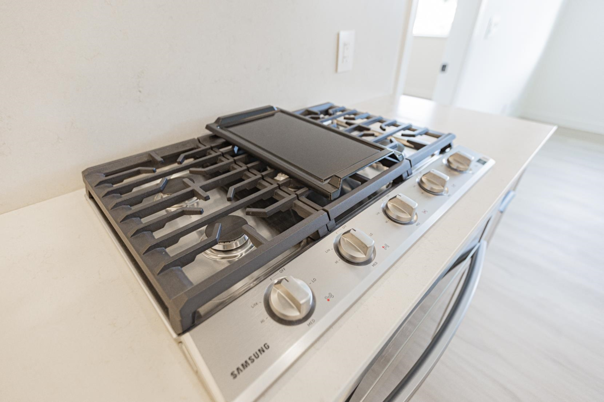 Laundry Room Photo of 409 623 Kemsley Avenue, Coquitlam, BC