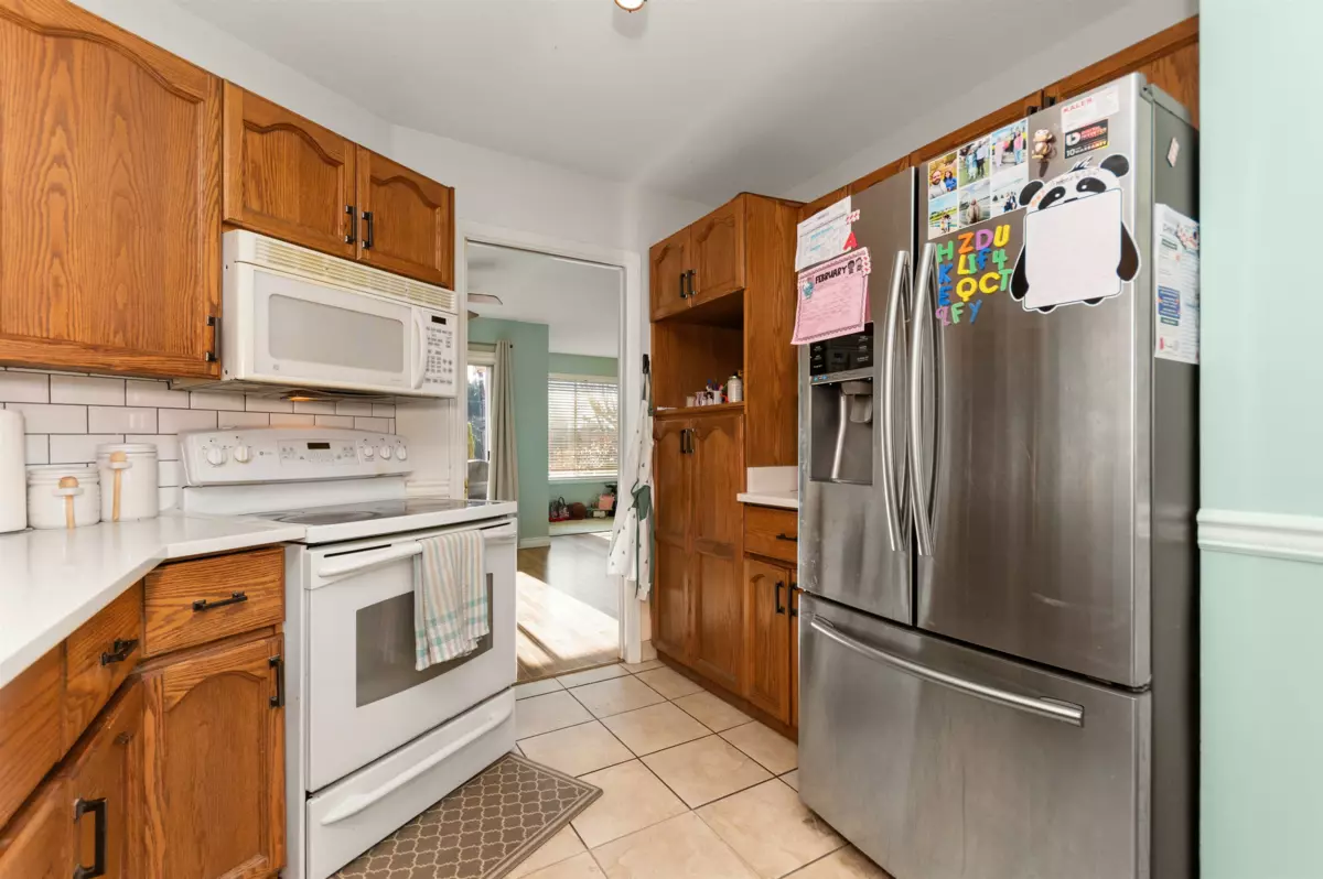 Mudroom Photo of 12 2575 Mcadam Road, Abbotsford, BC