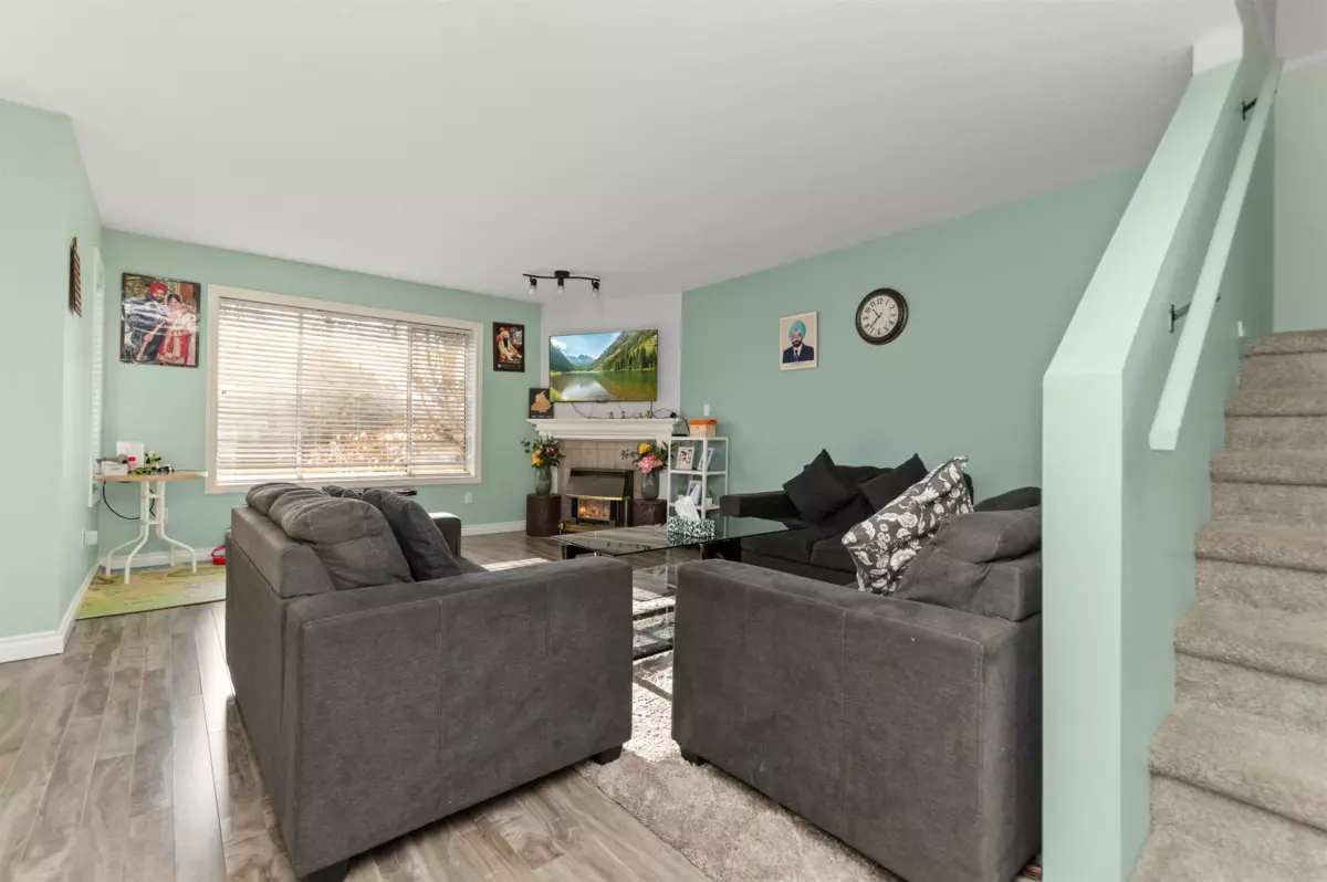 Outdoor Deck Photo of 12 2575 Mcadam Road, Abbotsford, BC