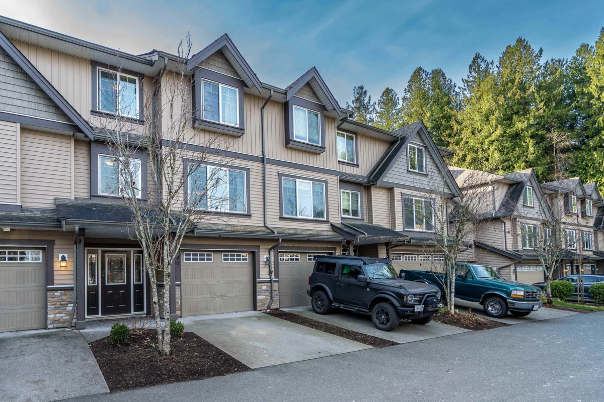 Exterior Front Photo of 40 46791 Hudson Road, Chilliwack, BC