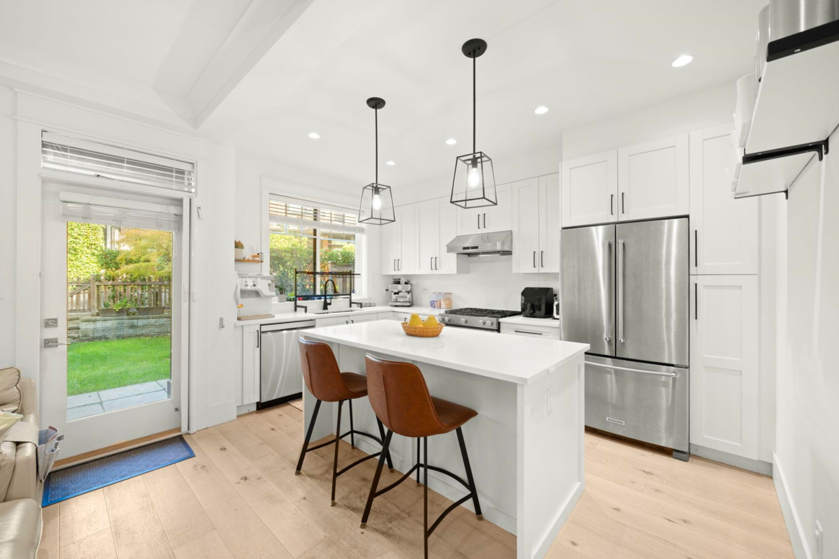 Breakfast Nook Photo of 11 8425 Venture Way, Surrey, BC