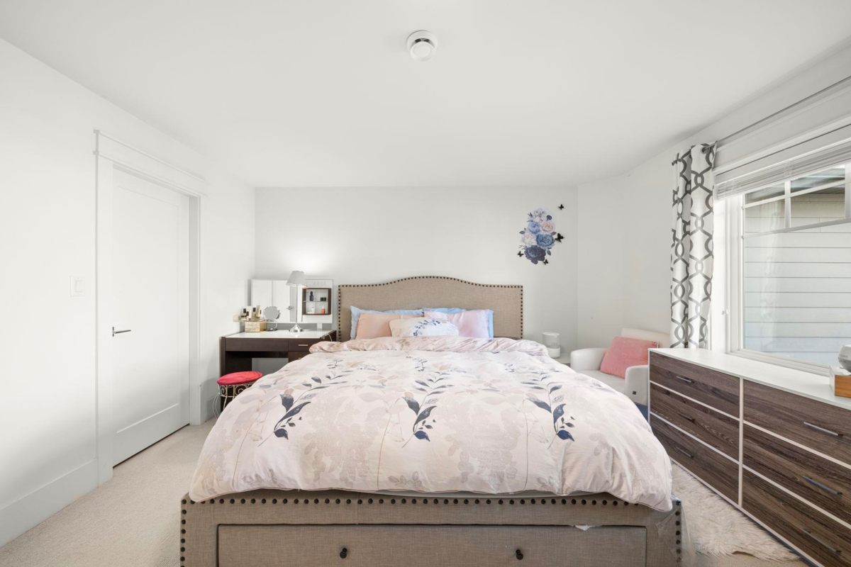 Walk-In Closet Photo of 11 8425 Venture Way, Surrey, BC