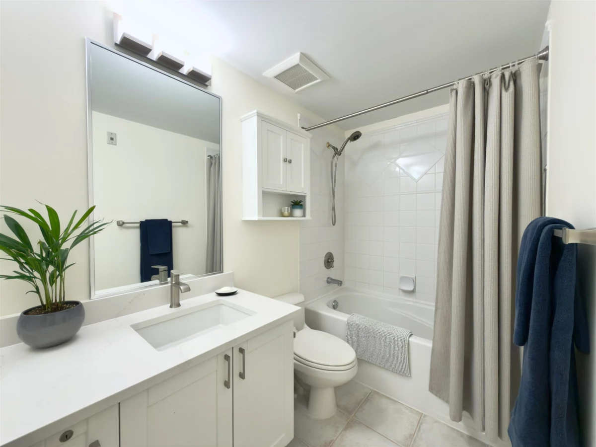 Laundry Room Photo of 104 2688 Vine Street, Vancouver, BC