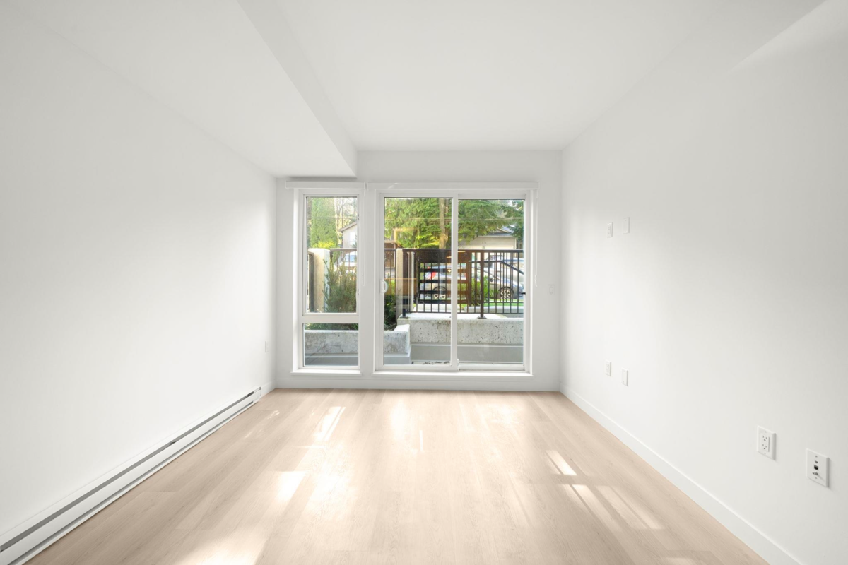 Breakfast Nook Photo of 103 2002 St. George Street, Port Moody, BC