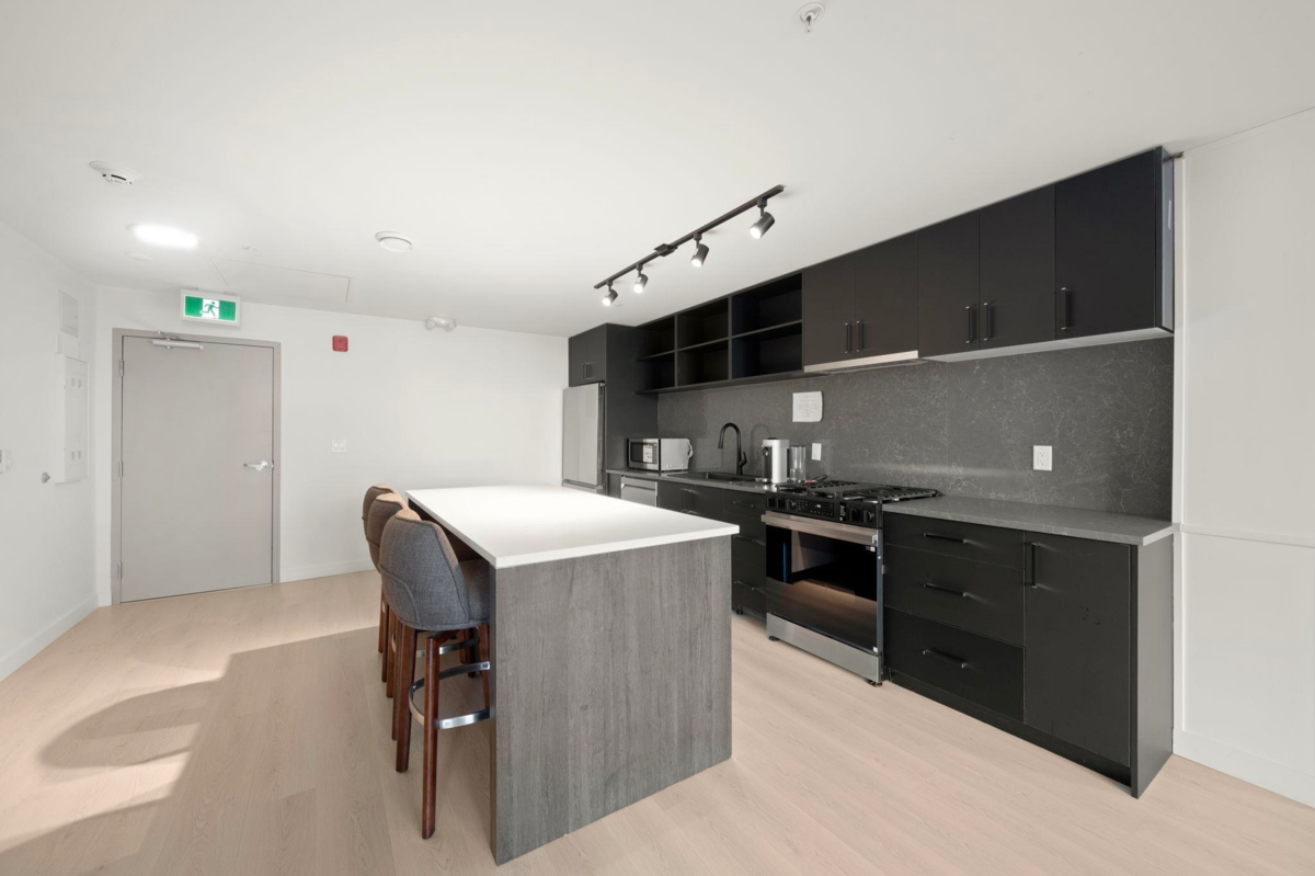 Mudroom Photo of 103 2002 St. George Street, Port Moody, BC