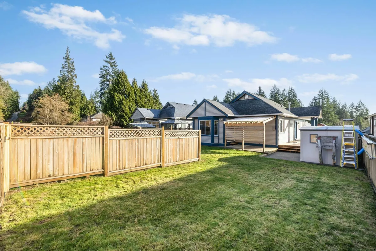 Front Yard Photo of 127 Evergreen Crescent, Anmore, BC