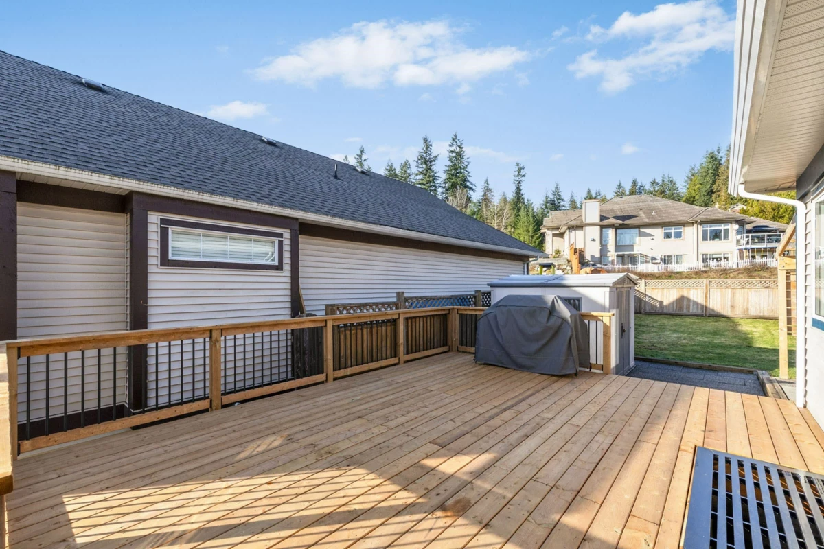 Hallway Photo of 127 Evergreen Crescent, Anmore, BC