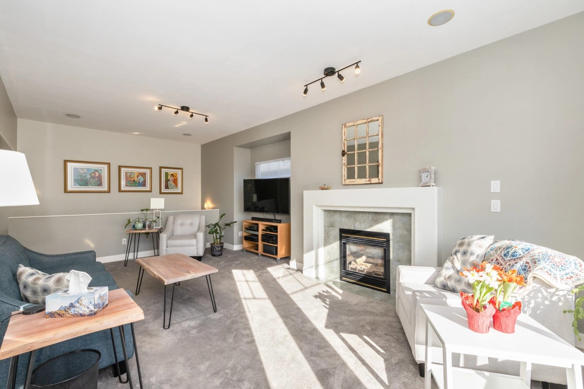 Kitchen Photo of 127 Evergreen Crescent, Anmore, BC