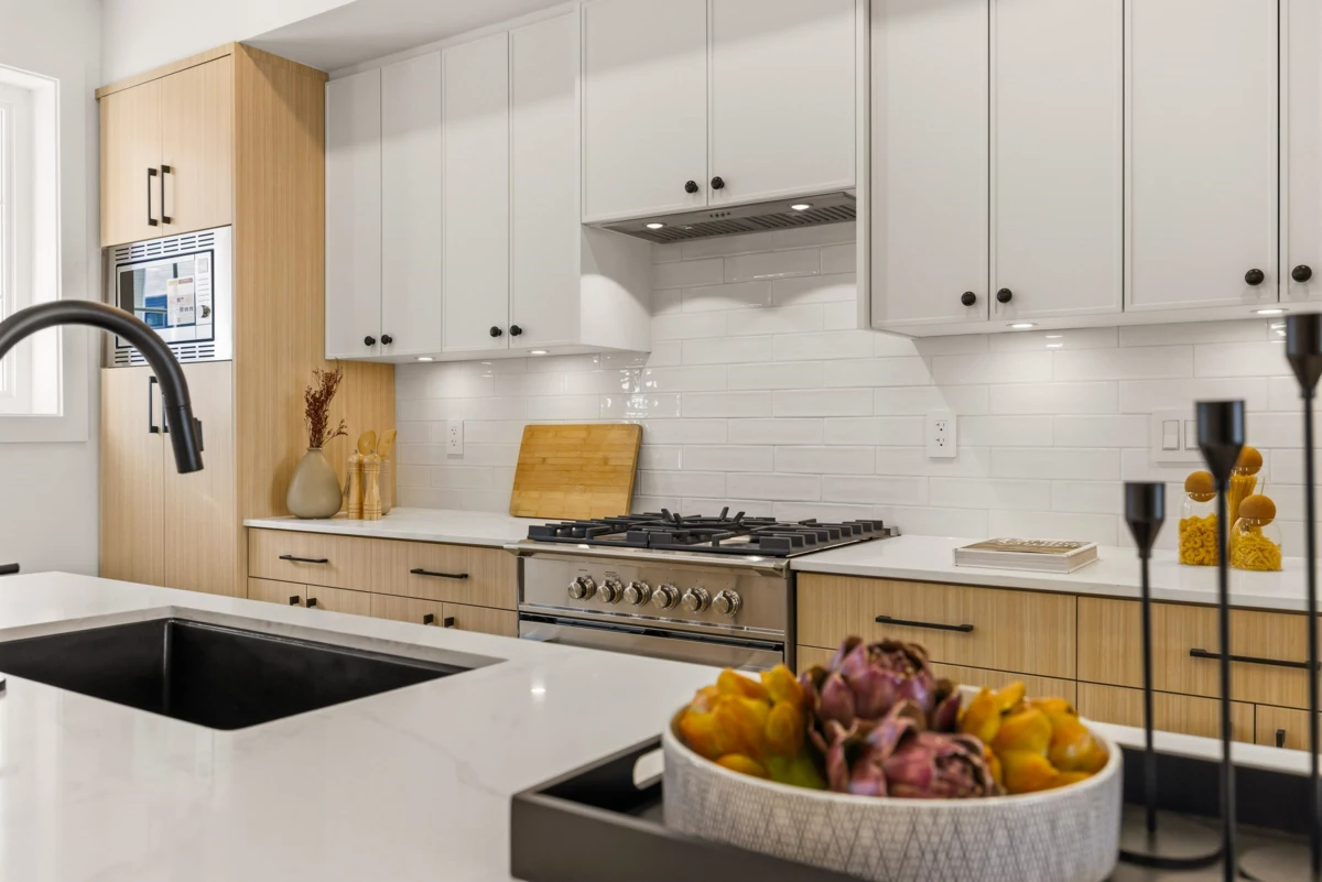 Kitchen Photo of 3 2808 St. George Street, Port Moody, BC