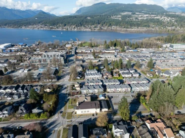 Community Amenities Photo (Clubhouse) of 3 2808 St. George Street, Port Moody, BC